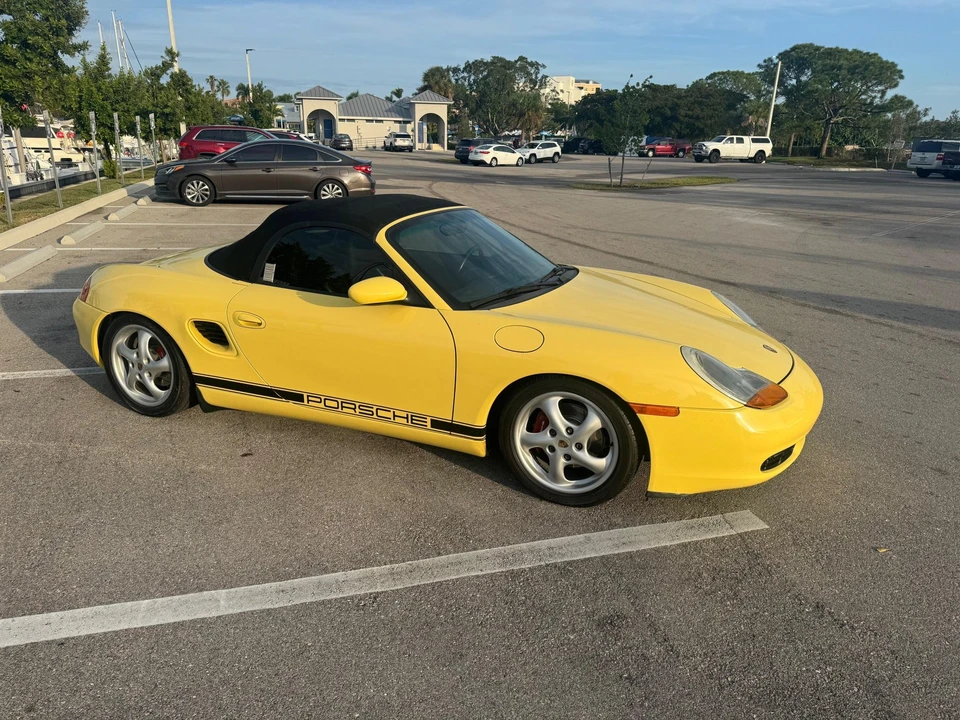 1998 Porsche 986 Boxster - Image 8 of 31