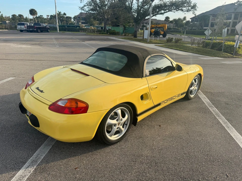 1998 Porsche 986 Boxster - Image 11 of 31