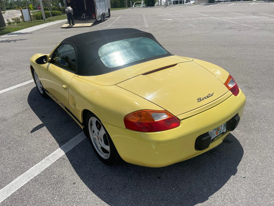 1998 Porsche 986 Boxster - Image 11 of 31
