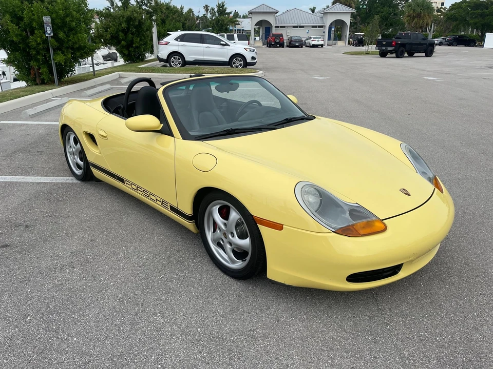 1998 Porsche 986 Boxster - Image 8 of 31