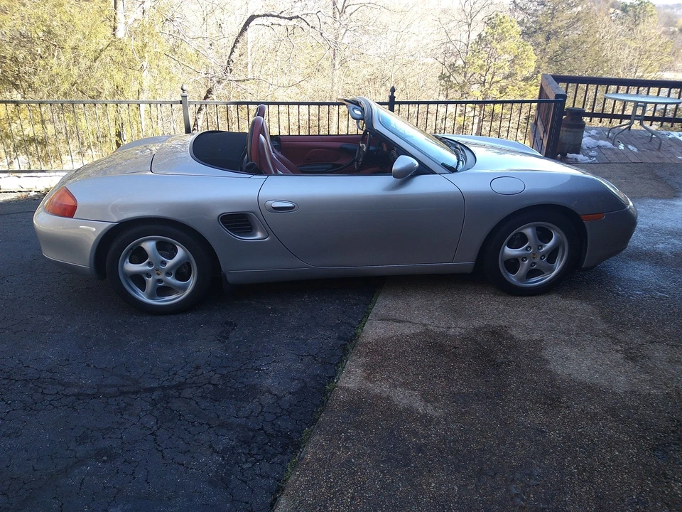 1998 Porsche 986 Boxster - Image 14 of 29