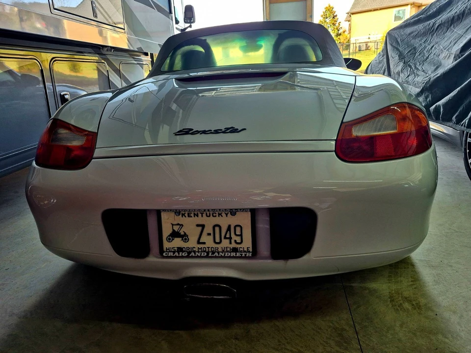 1998 Porsche 986 Boxster - Image 11 of 21