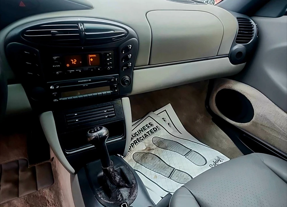 1998 Porsche 986 Boxster - Image 17 of 21
