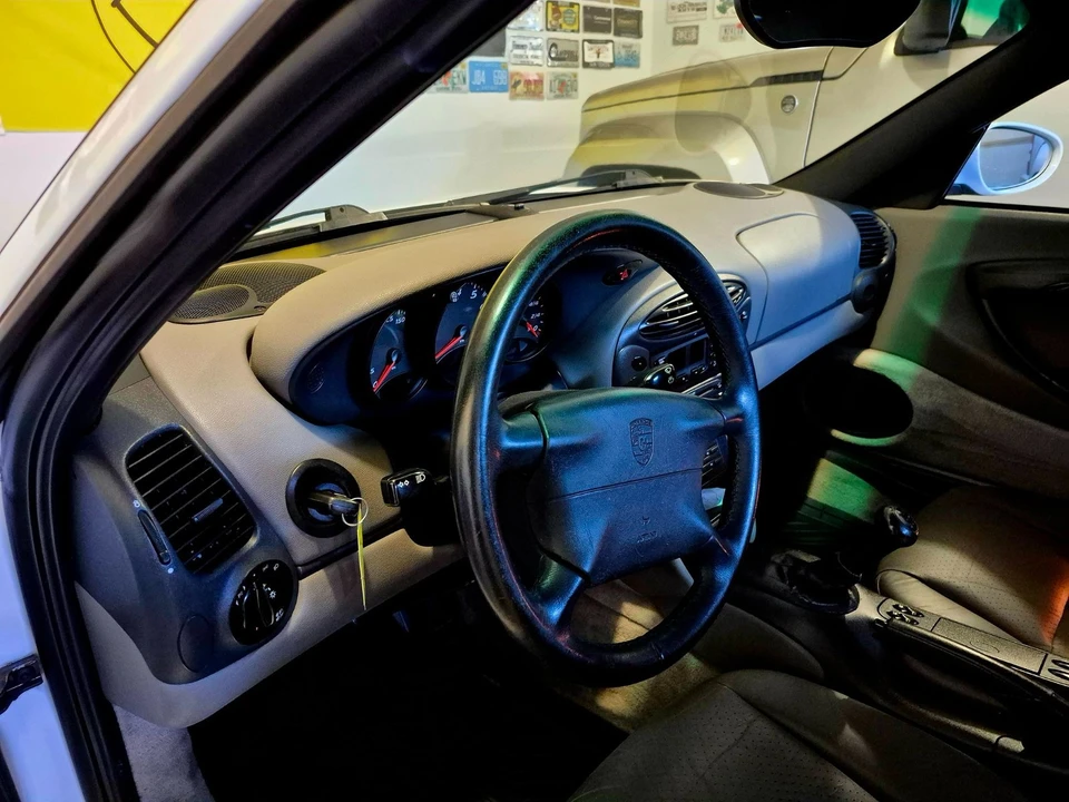 1998 Porsche 986 Boxster - Image 19 of 21