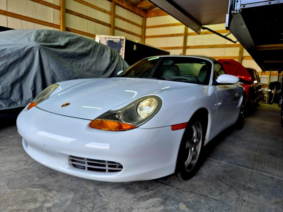 1998 Porsche 986 Boxster - Image 8 of 21