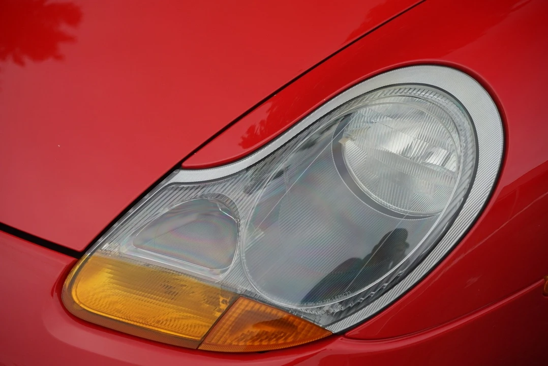 1998 Porsche 986 Boxster - Image 11 of 21