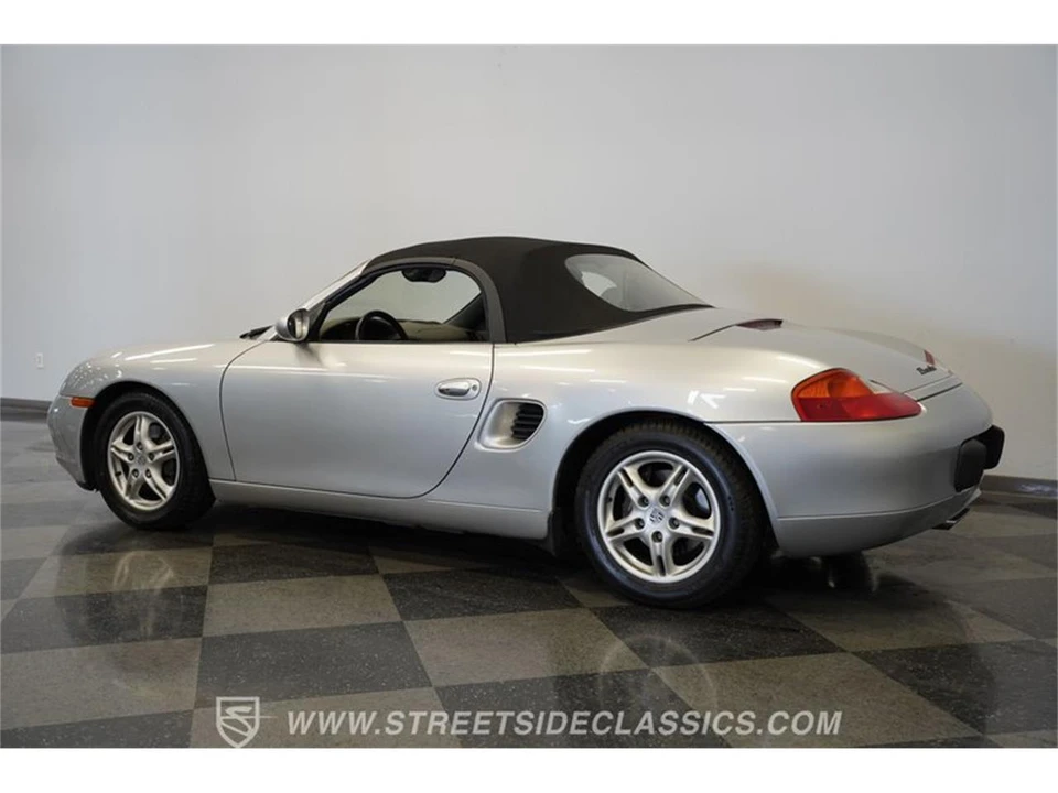 1998 Porsche 986 Boxster - Image 9 of 31