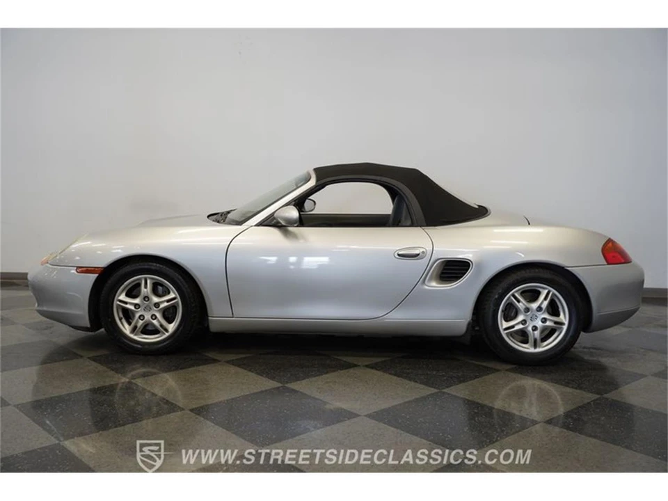 1998 Porsche 986 Boxster - Image 8 of 31