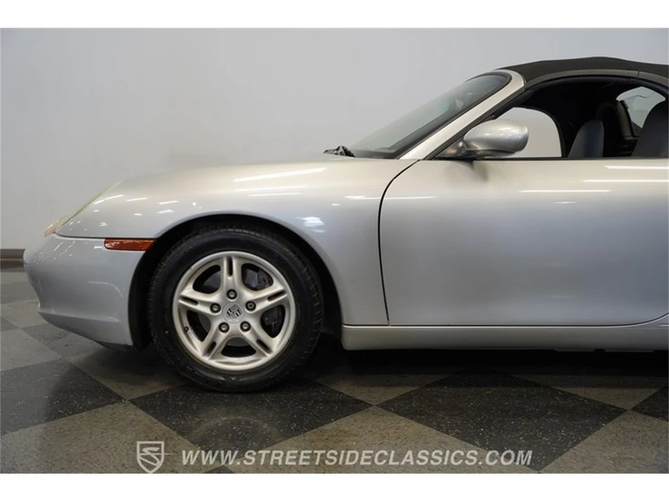 1998 Porsche 986 Boxster - Image 24 of 31