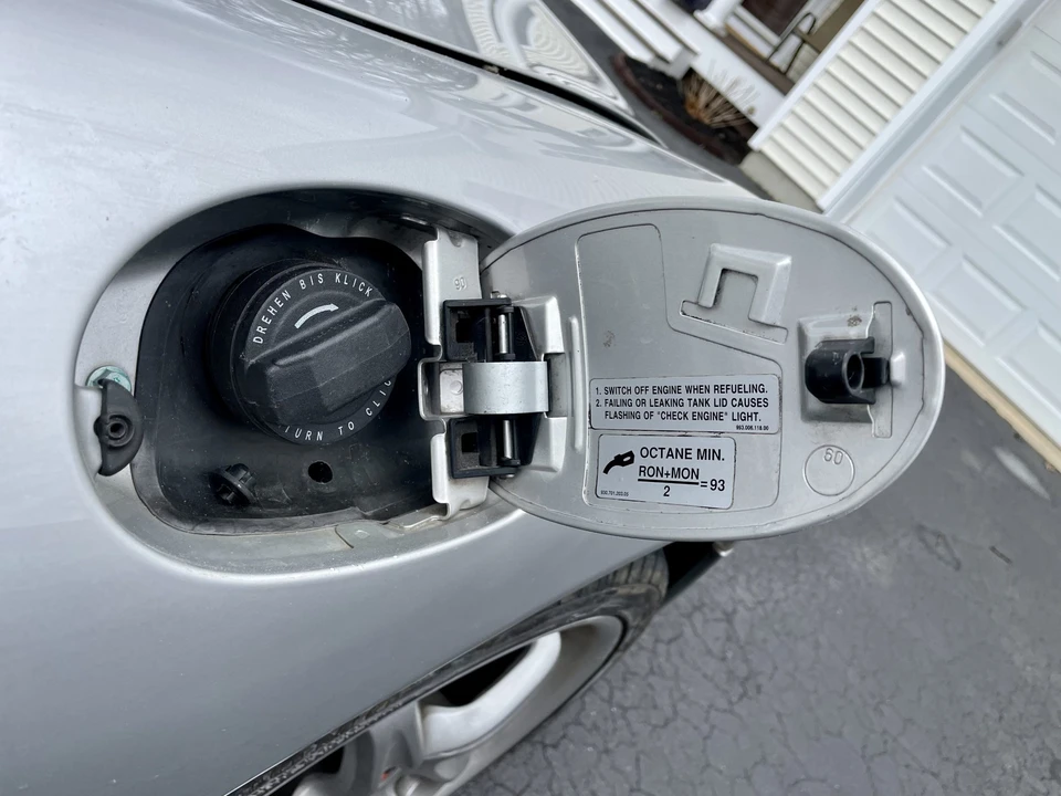 1998 Porsche 986 Boxster - Image 28 of 31