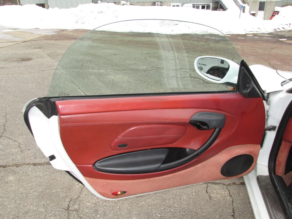 1998 Porsche 986 Boxster - Image 9 of 19
