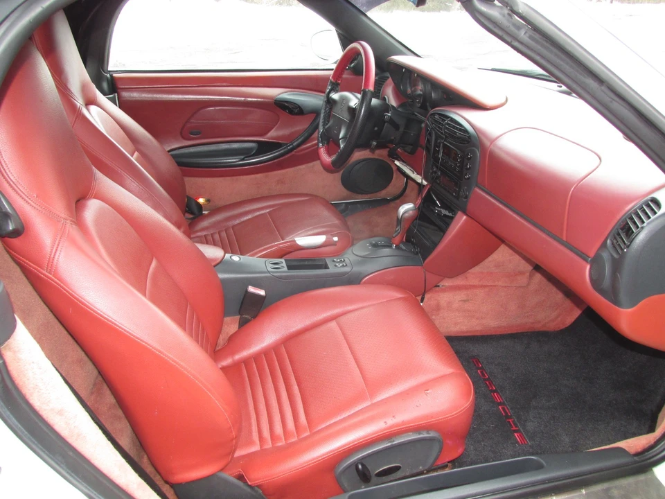 1998 Porsche 986 Boxster - Image 11 of 19