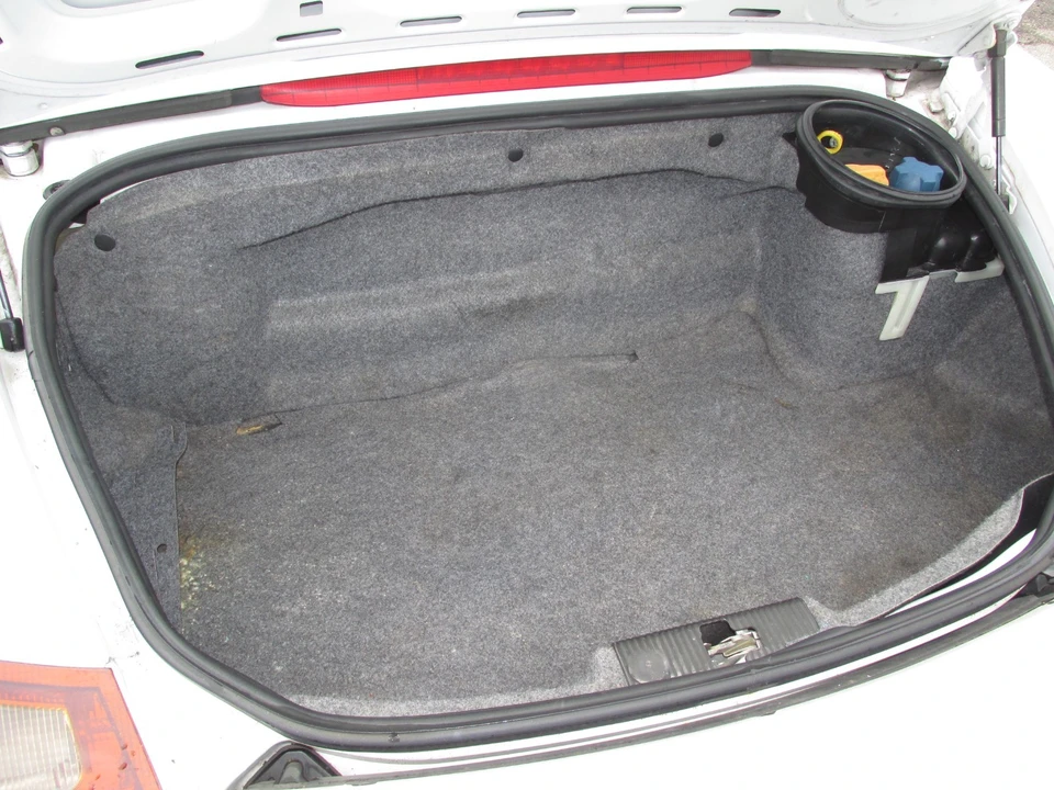1998 Porsche 986 Boxster - Image 16 of 19