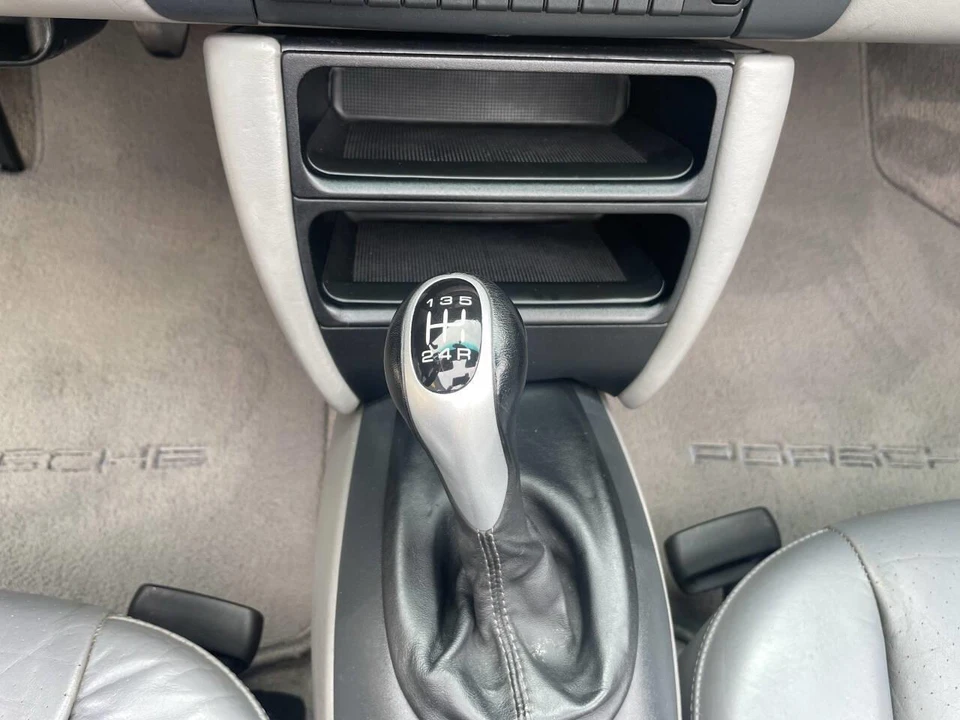 1998 Porsche 986 Boxster - Image 18 of 31