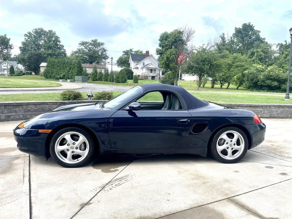 1998 Porsche 986 Boxster - Image 2 of 31