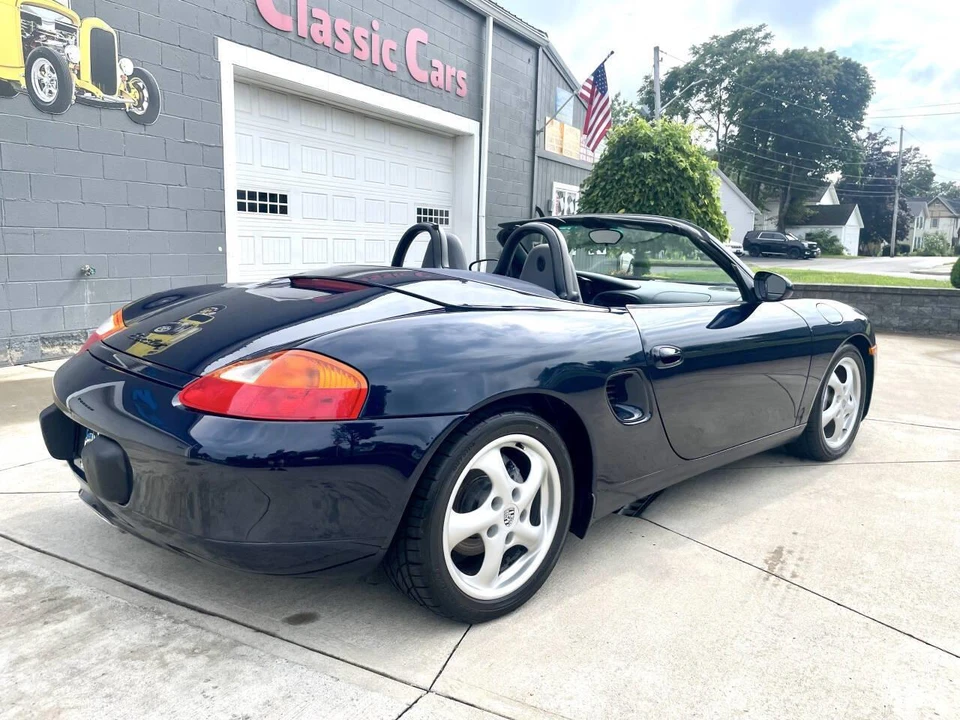 1998 Porsche 986 Boxster - Image 11 of 31