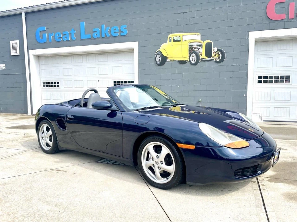 1998 Porsche 986 Boxster - Image 9 of 31