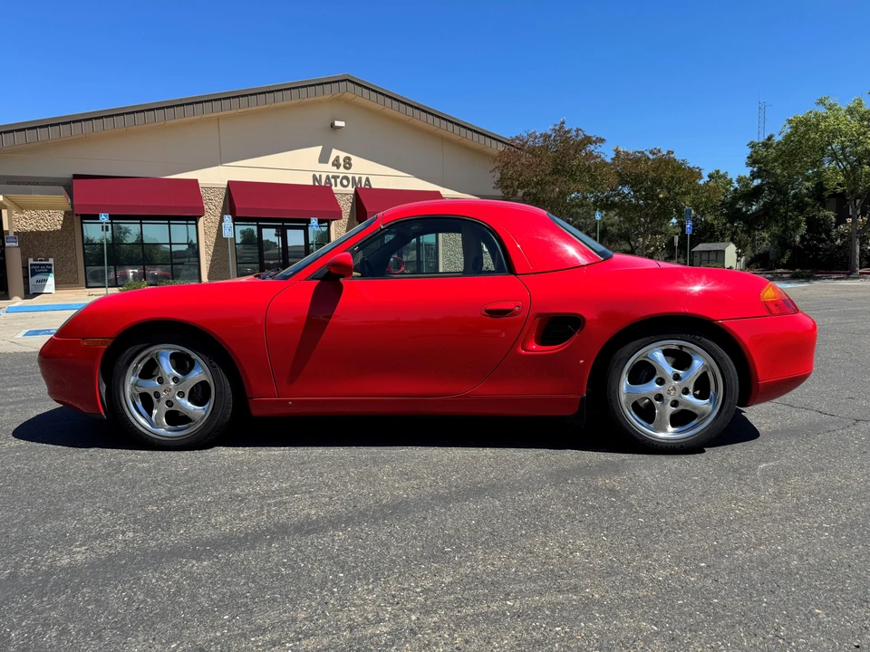 1998 Porsche 986 Boxster - Image 6 of 31
