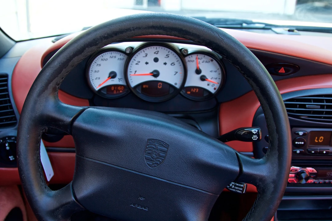 1998 Porsche 986 Boxster - Image 22 of 31