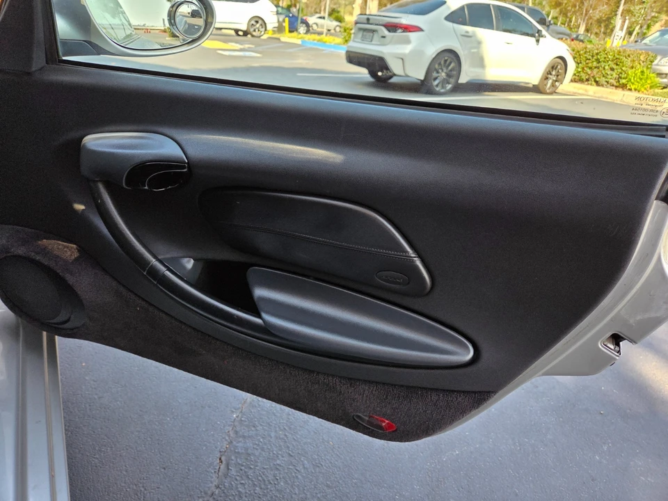 1998 Porsche 986 Boxster - Image 23 of 31