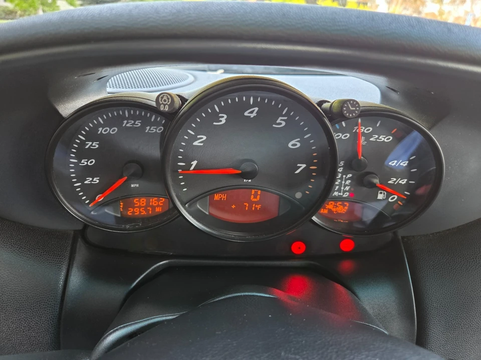 1998 Porsche 986 Boxster - Image 13 of 31