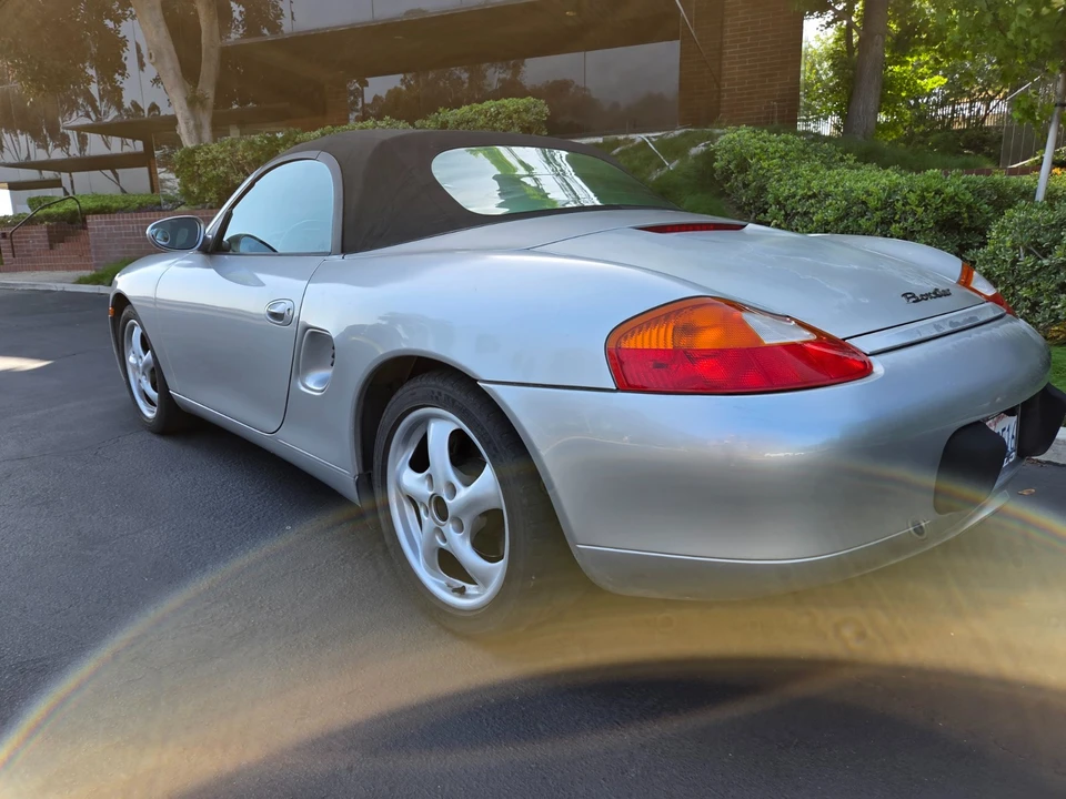 1998 Porsche 986 Boxster - Image 10 of 31