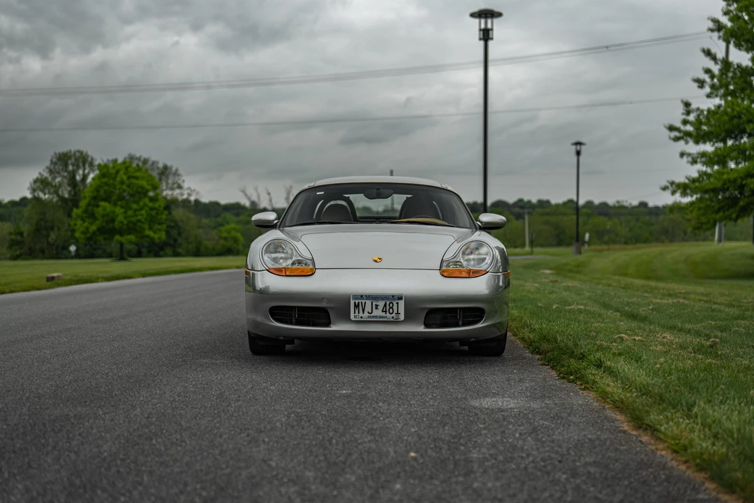 1998 Porsche 986 Boxster - Image 11 of 31