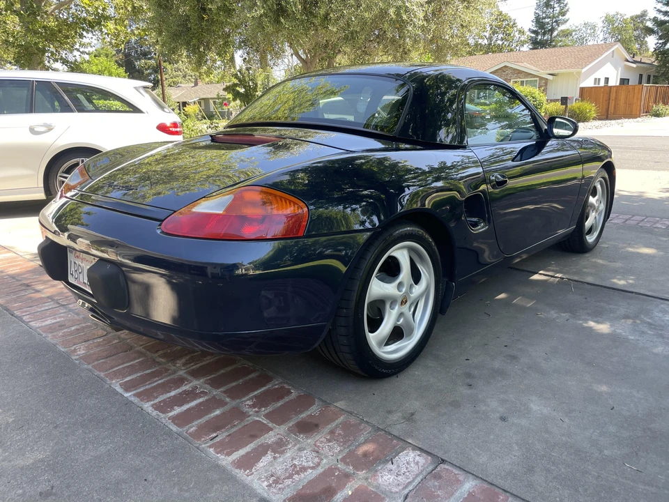 1998 Porsche 986 Boxster - Image 15 of 31