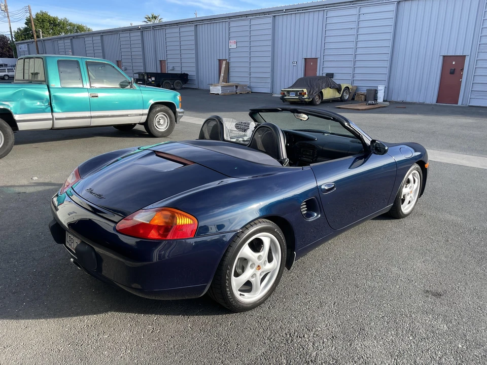 1998 Porsche 986 Boxster - Image 25 of 31