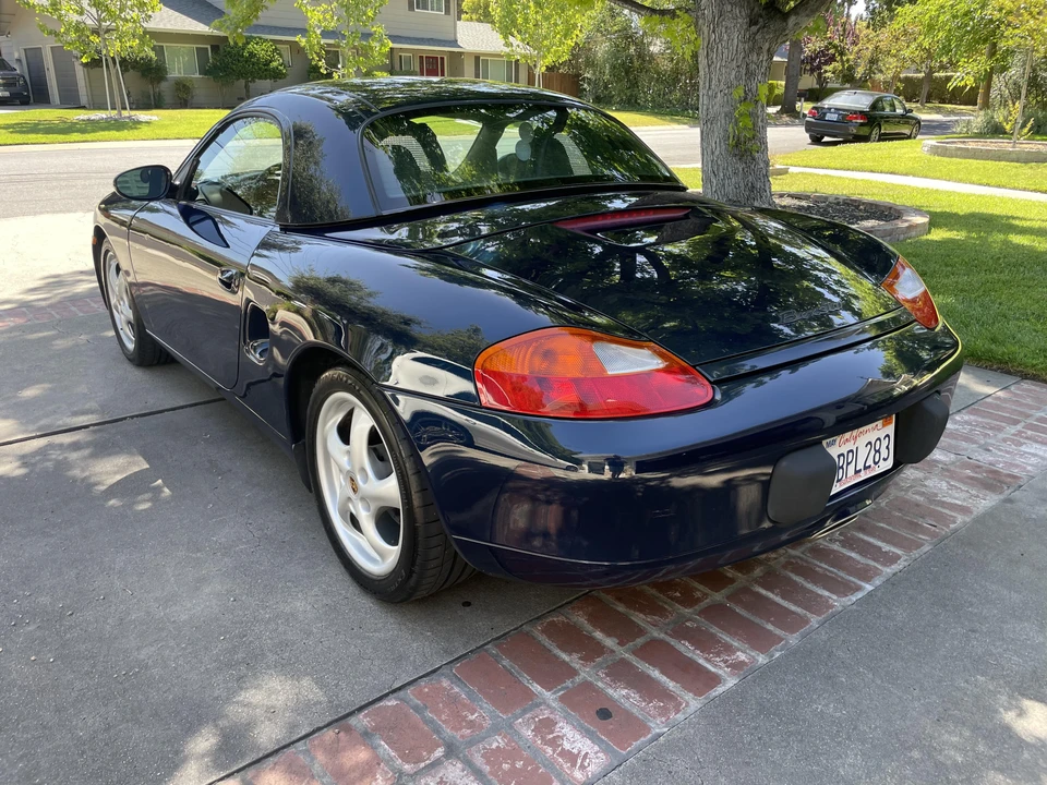 1998 Porsche 986 Boxster - Image 11 of 31