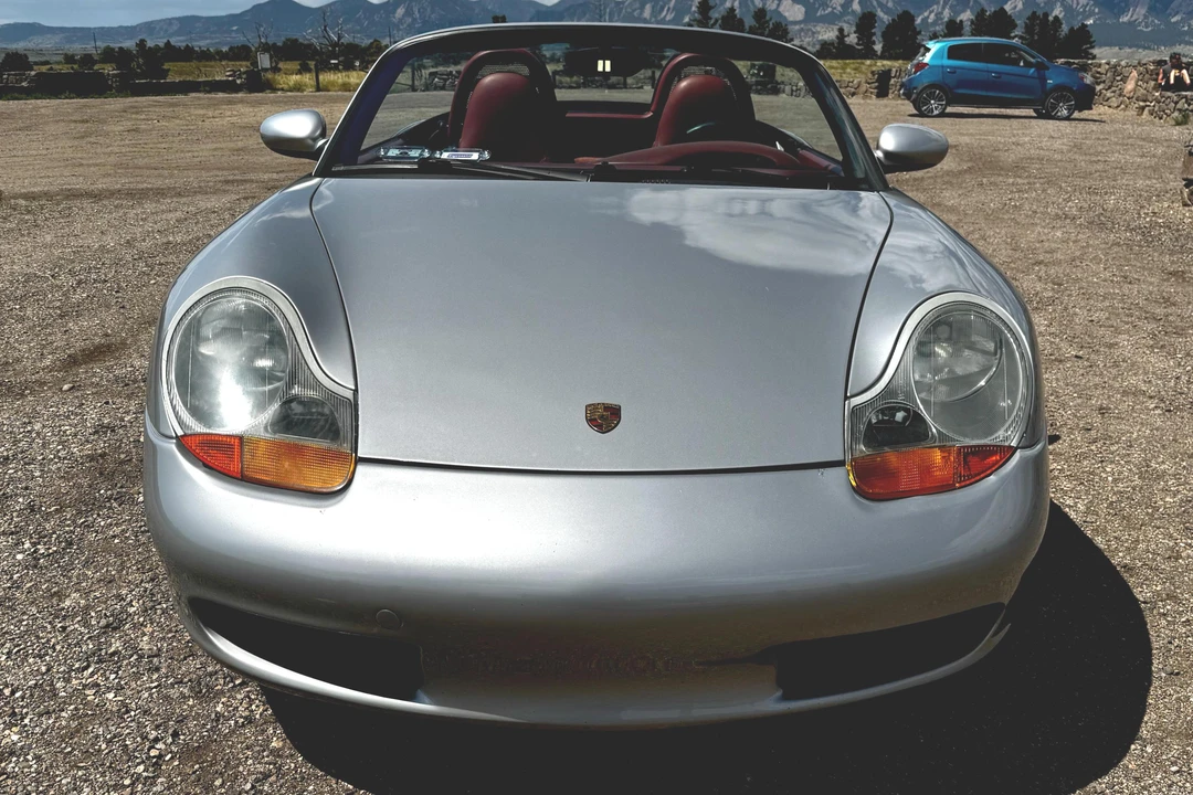 1998 Porsche 986 Boxster - Image 2 of 31