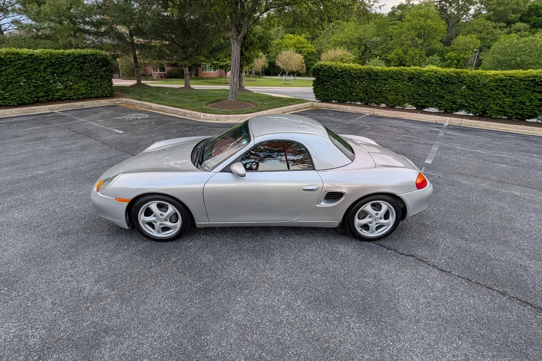 1998 Porsche 986 Boxster - Image 13 of 31