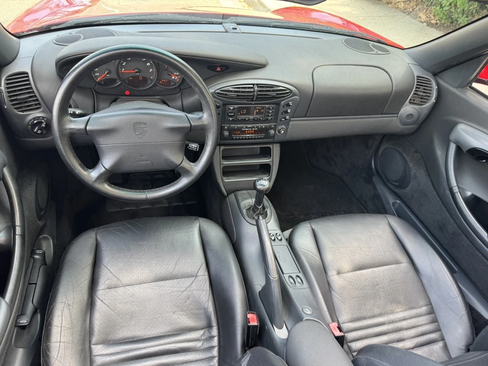 1998 Porsche 986 Boxster - Image 28 of 31