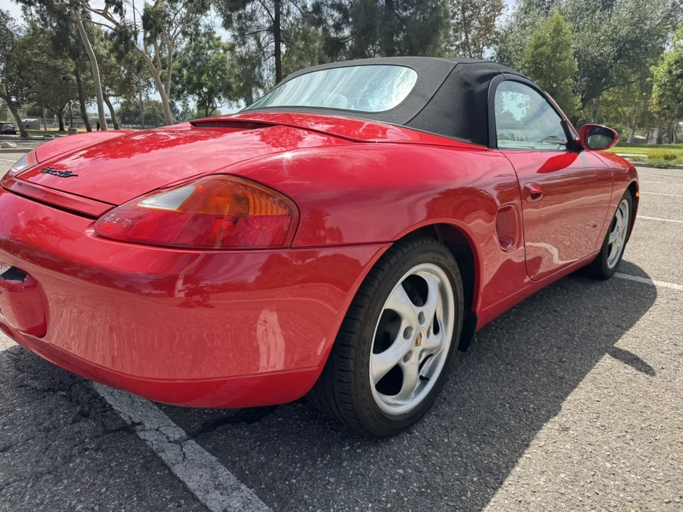 1998 Porsche 986 Boxster - Image 10 of 31