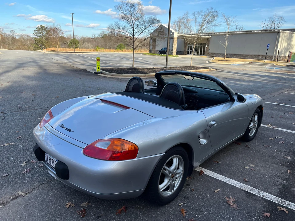 1998 Porsche 986 Boxster - Image 12 of 31