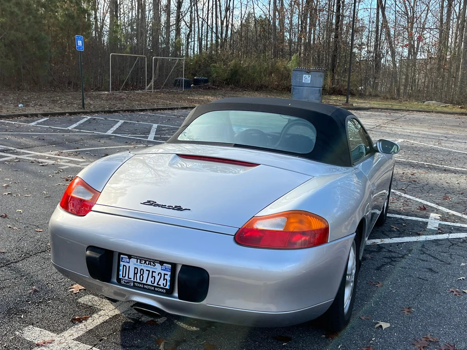1998 Porsche 986 Boxster - Image 11 of 31