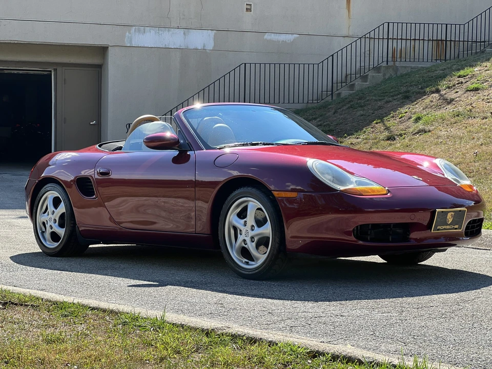 1998 Porsche 986 Boxster - Image 9 of 31