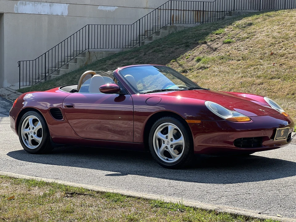 1998 Porsche 986 Boxster - Image 10 of 31