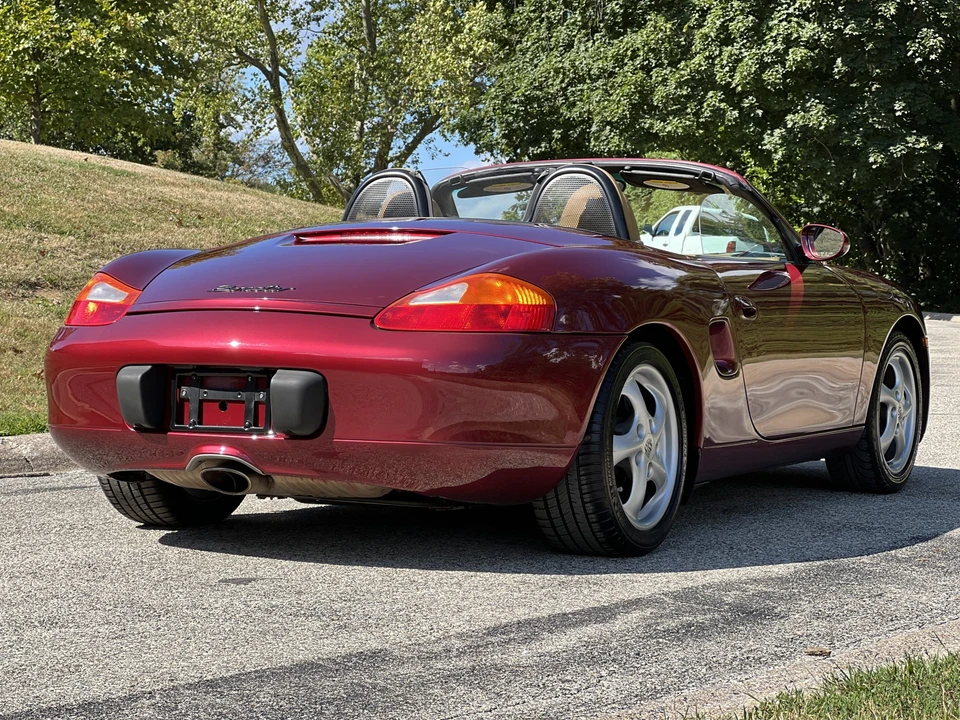 1998 Porsche 986 Boxster - Image 17 of 31