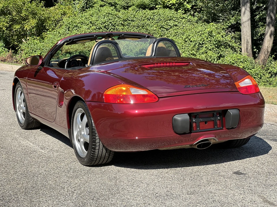 1998 Porsche 986 Boxster - Image 24 of 31