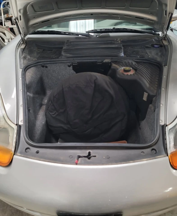 1998 Porsche 986 Boxster - Image 16 of 16