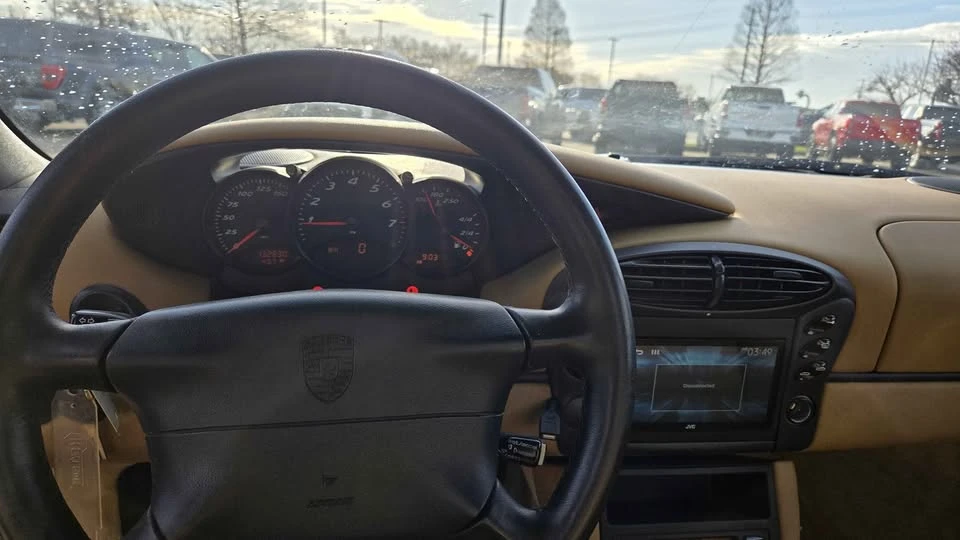 1998 Porsche 986 Boxster - Image 11 of 13