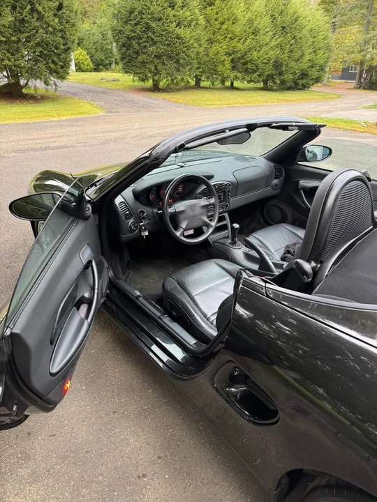 1998 Porsche 986 Boxster - Image 4 of 10