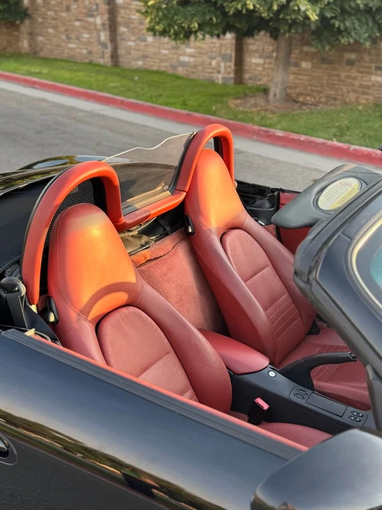 1998 Porsche 986 Boxster - Image 9 of 15