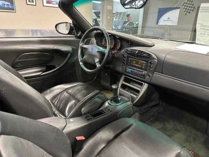 1998 Porsche 986 Boxster - Image 10 of 15