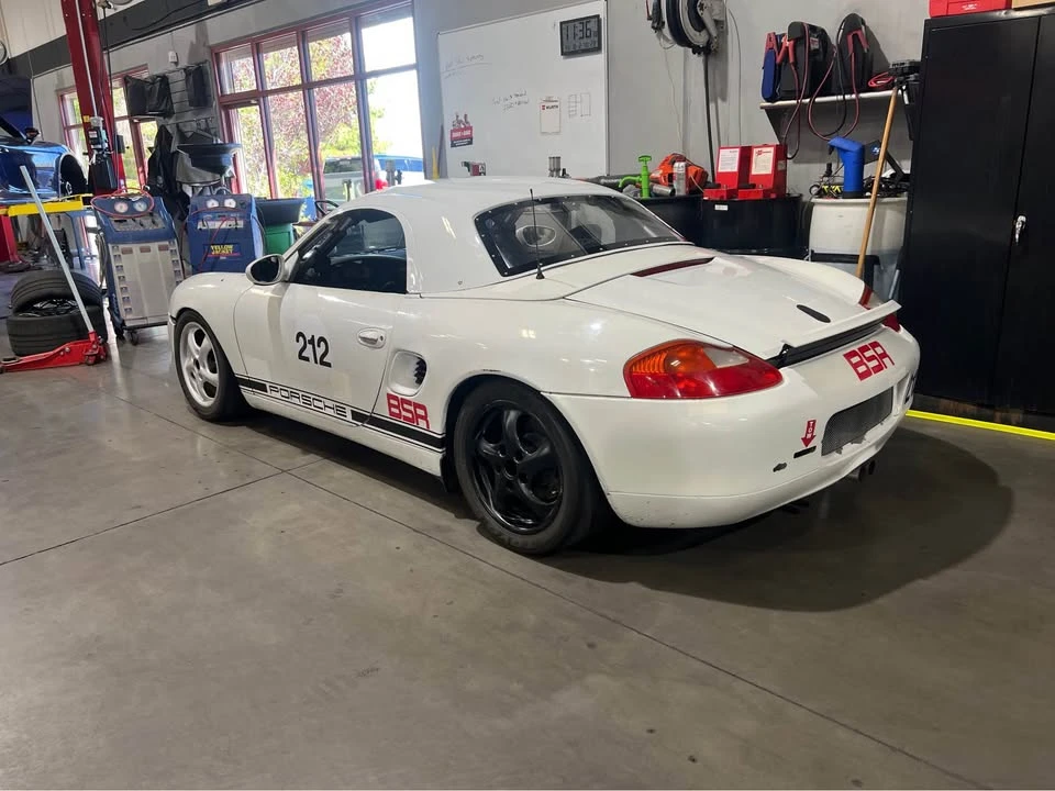 1998 Porsche 986 Boxster - Image 2 of 15