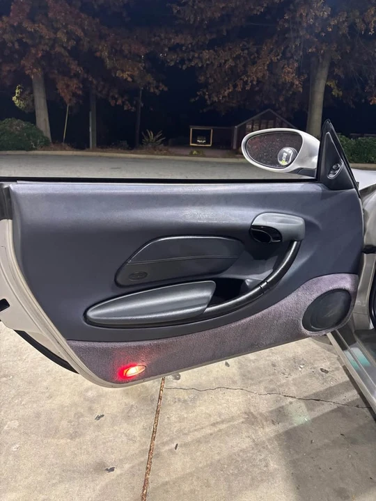 1998 Porsche 986 Boxster - Image 8 of 15