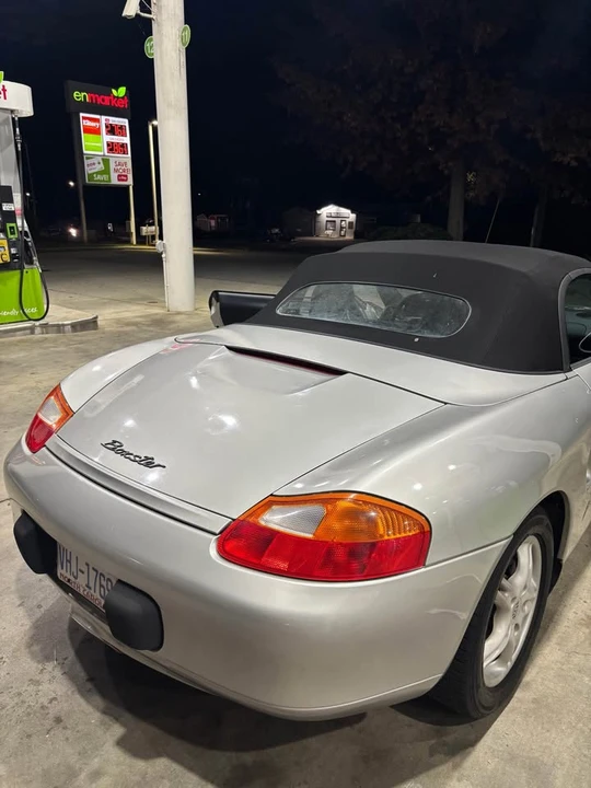 1998 Porsche 986 Boxster - Image 6 of 15