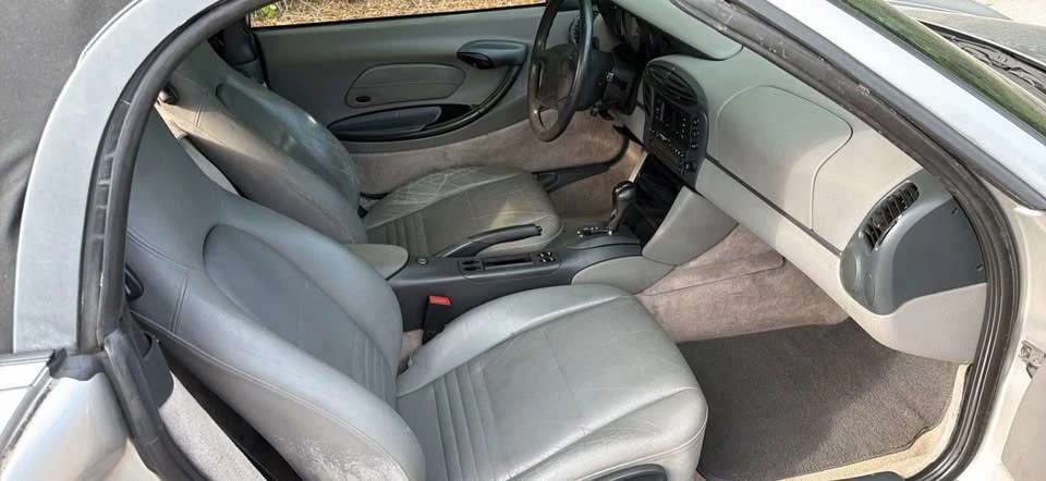 1998 Porsche 986 Boxster - Image 9 of 16