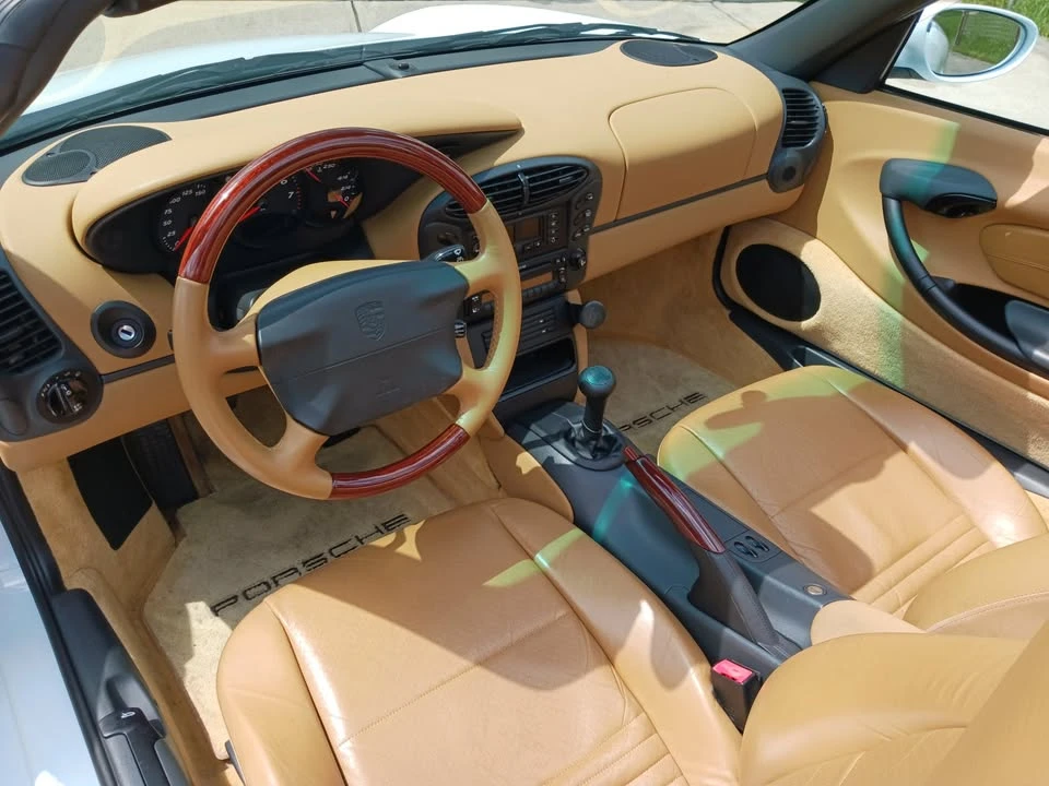 1998 Porsche 986 Boxster - Image 7 of 12